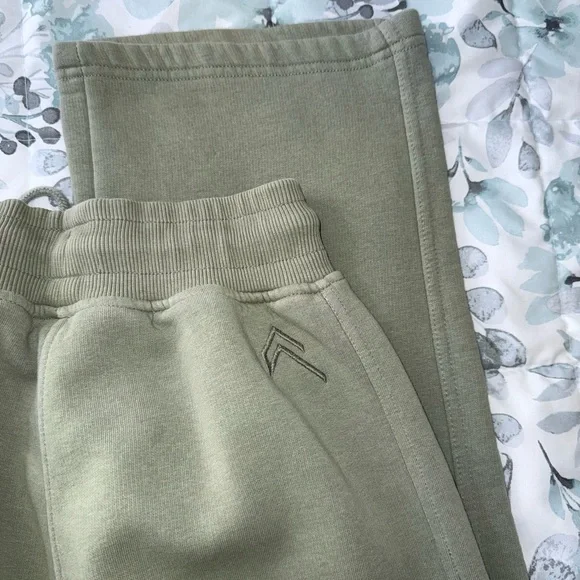 Oner Active Classic Lounge Straight Leg Sweatpants - Picture 7 of 8